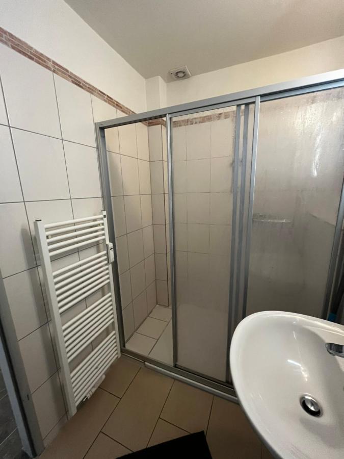 Stayhome Apartment Bei Hamburg Райнбек Экстерьер фото